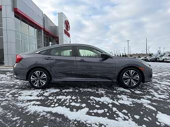 Gray Honda Civic EX-T 2018