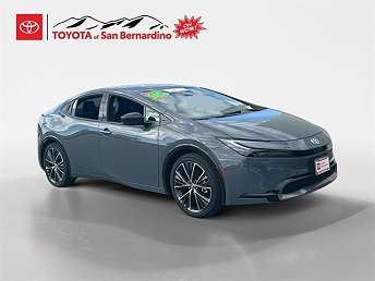 2025 Toyota Prius XLE 