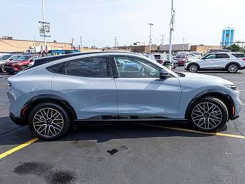 2024 Ford Mustang Mach-E Premium 