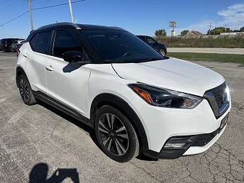 2020 Nissan Kicks SR 