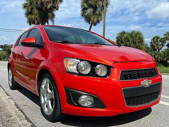 Orange Chevrolet Sonic LTZ 2012