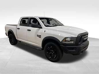 2022 Ram 1500 SLT 