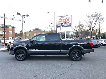 2017 Nissan Titan XD PRO-4X 