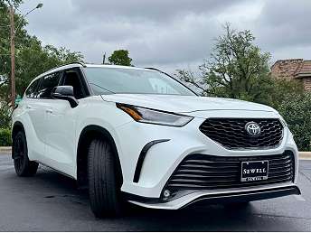 2023 Toyota Highlander XSE 