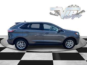 Gray Ford Edge SUV 2022