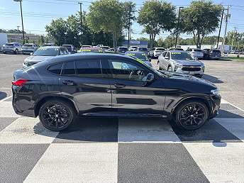 2023 BMW X4 xDrive30i 