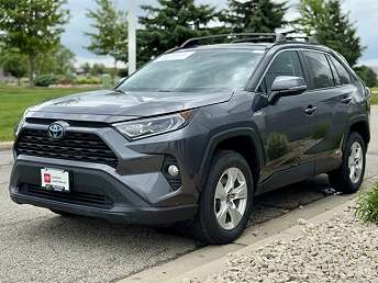 2021 Toyota RAV4 XLE 