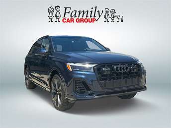 2025 Audi Q7 Premium Plus 