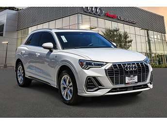 2023 Audi Q3 Premium 