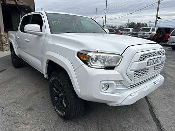 2020 Toyota Tacoma SR5 