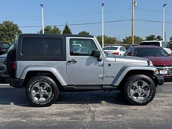 2018 Jeep Wrangler Sahara 