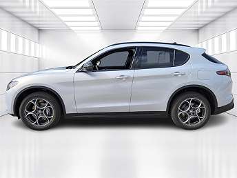 2025 Alfa Romeo Stelvio Sprint 