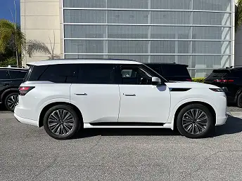 New 2026 Infiniti QX80 Luxe