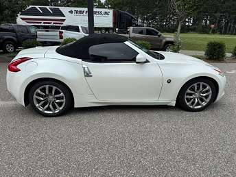 Used Nissan Z for Sale in Charlotte, NC (with Photos) - CARFAX
