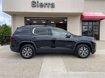 Black 2022 GMC Acadia SUV