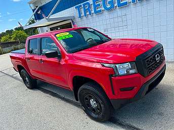 2022 Nissan Frontier S 