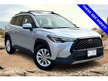 2022 Toyota Corolla Cross LE 