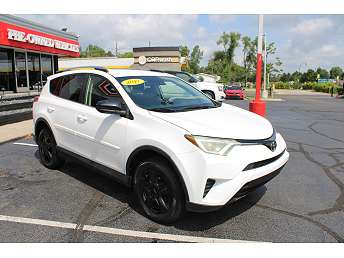2017 Toyota RAV4 LE 