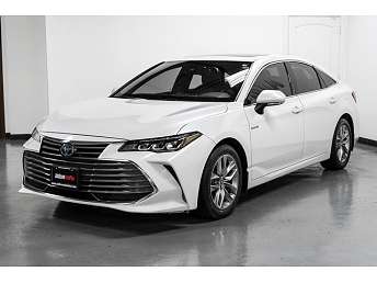 2020 Toyota Avalon XLE 