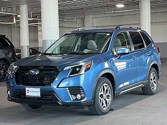 2023 Subaru Forester Premium 