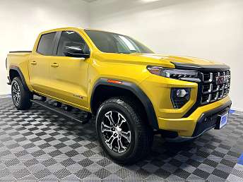 2023 GMC Canyon AT4 