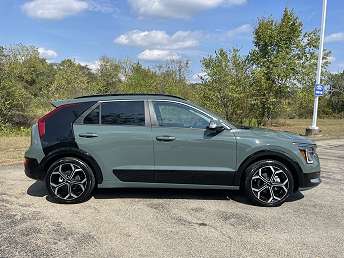 2023 Kia Niro SX Touring 