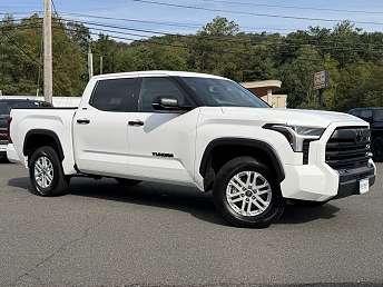 2023 Toyota Tundra SR5 