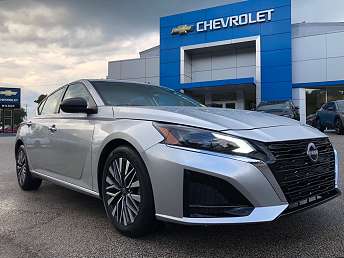 2024 Nissan Altima SV 