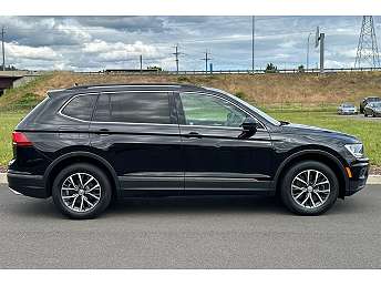 2020 Volkswagen Tiguan SE 