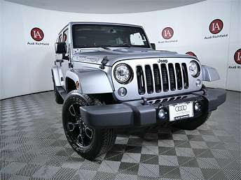 2017 Jeep Wrangler Sahara 