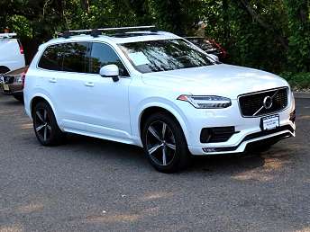 2017 Volvo XC90 T6 R-Design 