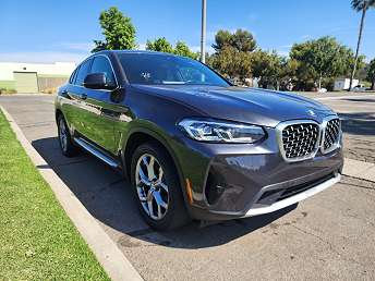 2022 BMW X4 xDrive30i 