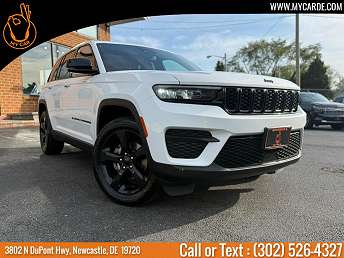 2023 Jeep Grand Cherokee Laredo 