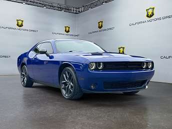 2022 Dodge Challenger SXT 