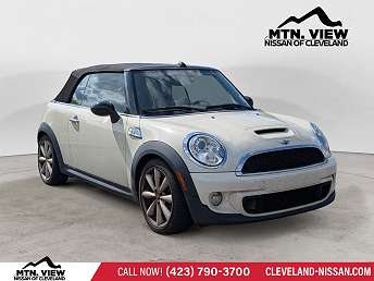White Mini Cooper Convertible 2013