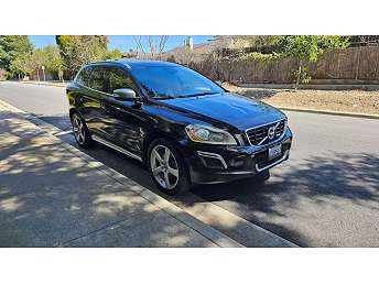 2013 Volvo XC60 T6 R-Design 