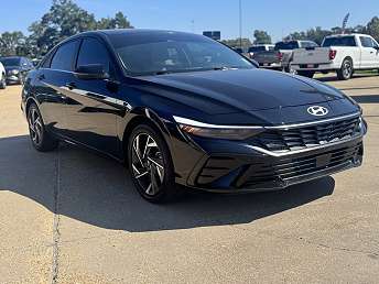 2025 Hyundai Elantra Limited Edition 