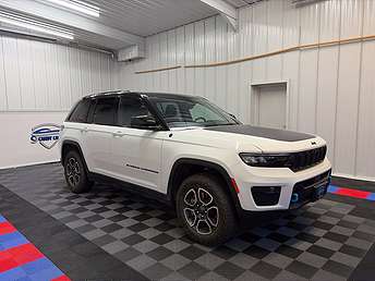 2023 Jeep Grand Cherokee Trailhawk 4xe 
