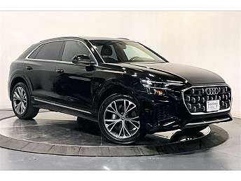 2024 Audi Q8 Premium Plus 