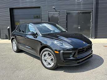 2023 Porsche Macan  