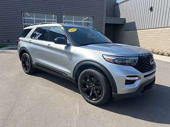 2024 Ford Explorer ST-Line 