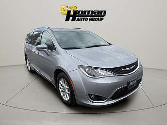 2020 Chrysler Pacifica Touring-L 