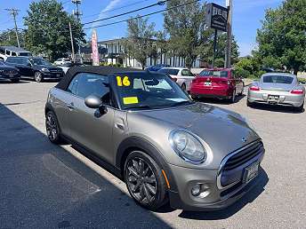 2016 Mini Cooper  