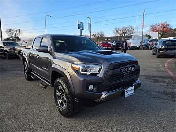 2018 Toyota Tacoma  