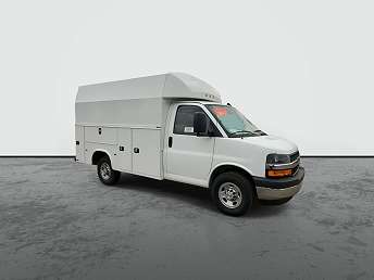 2024 Chevrolet Express 3500 