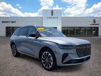 Gray Lincoln Nautilus Reserve 2025