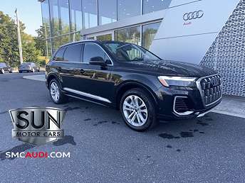 2025 Audi Q7 Premium Plus 