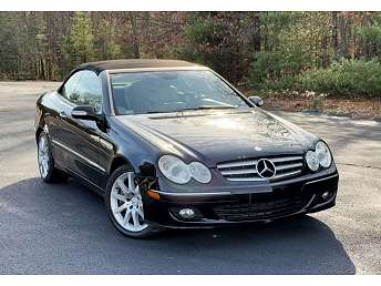 Black Mercedes-Benz CLK Convertible 2007