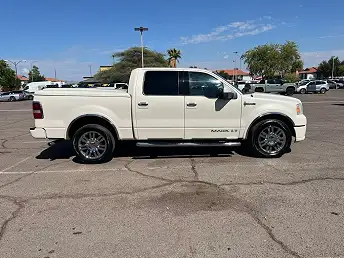 2008 Lincoln Mark LT 