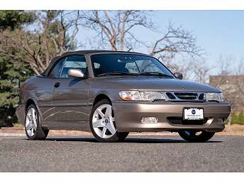 Beige Saab 9-3 SE 2003